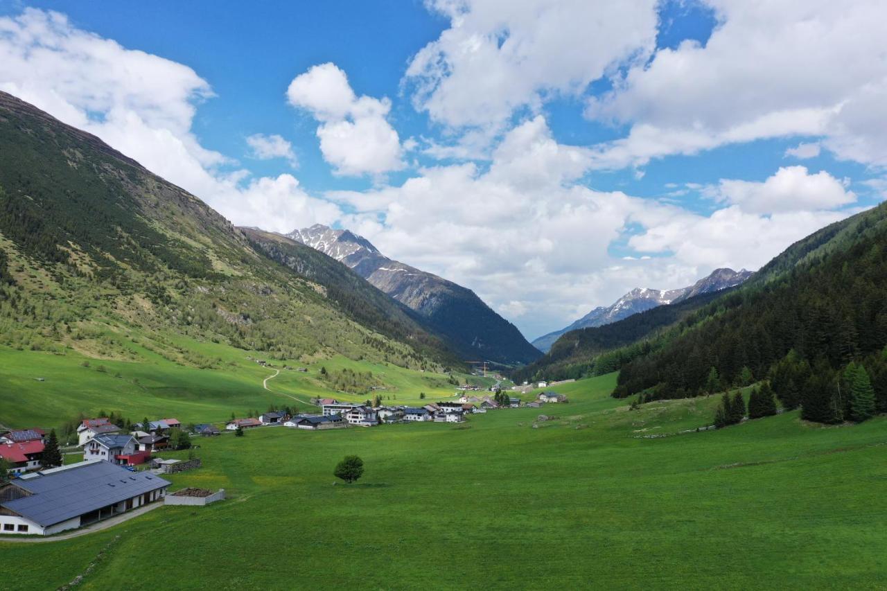 Apart Minas Galtür Kültér fotó